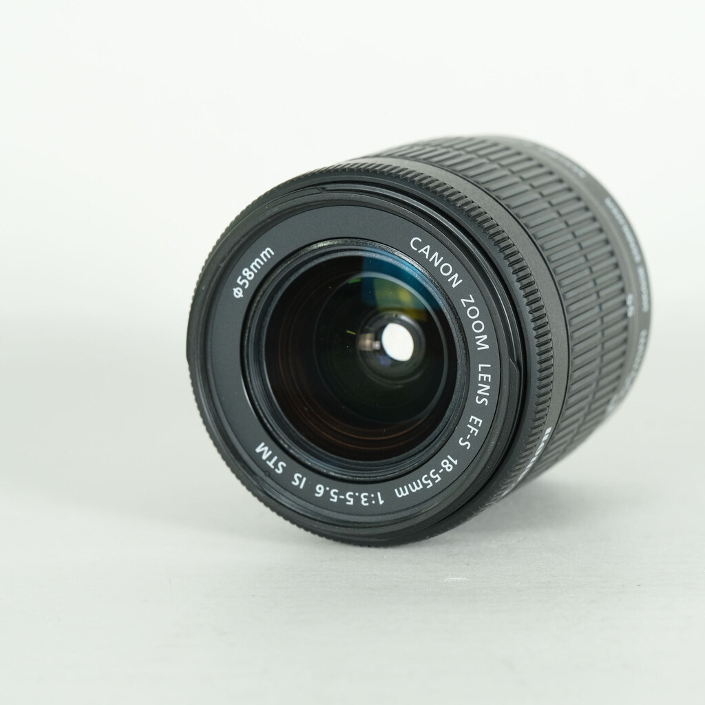 Canon EF-S18-55mm F3.5-5.6 IS STMの出品 | ONE SCENE（ワンシーン）