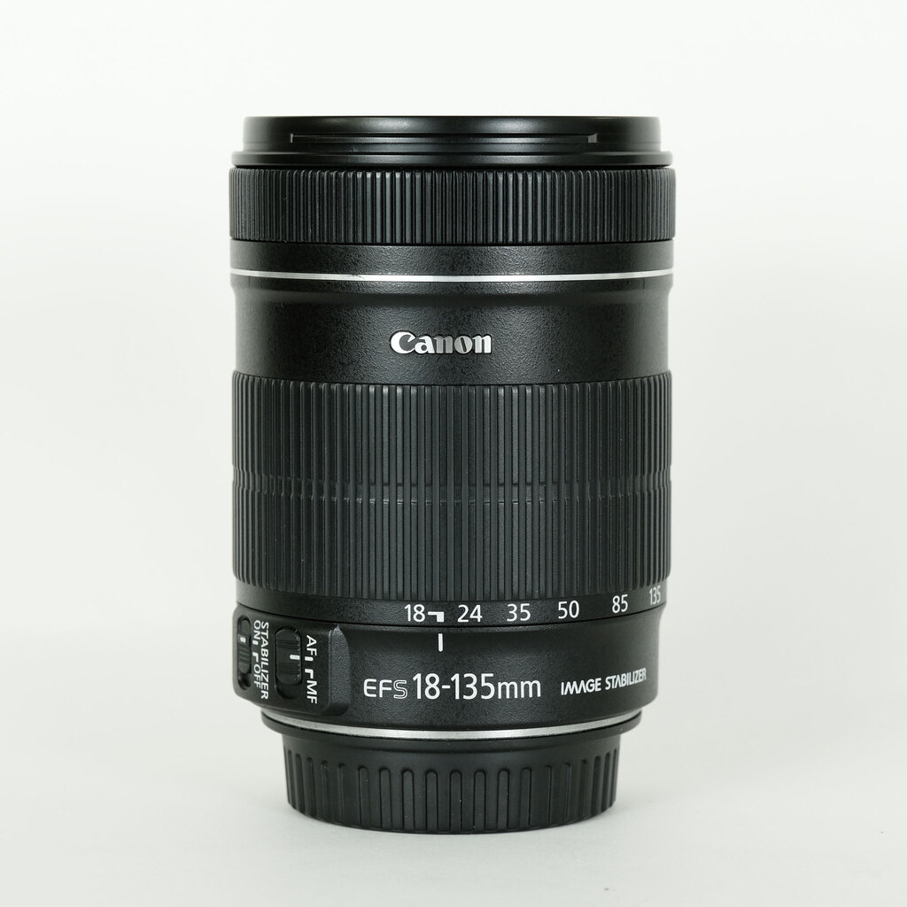 Canon EF-S18-135mm F3.5-5.6 IS