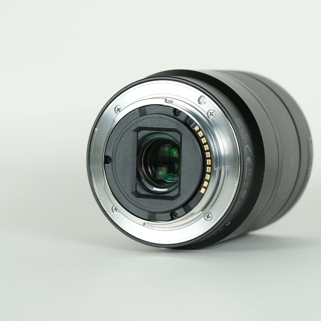 SONY Vario-Tessar T＊ E 16-70mm F4 ZA OSS SEL1670Zの出品 | ONE