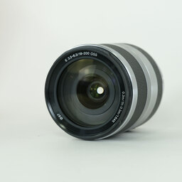 SONY E18-200mm F3.5-6.3 OSS SEL18200