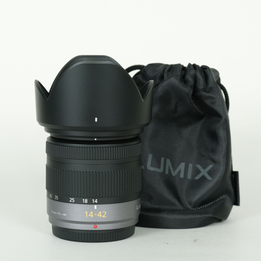 Panasonic LUMIX G VARIO 14-42mm F3.5-5.6 ASPH./MEGA O.I.S.