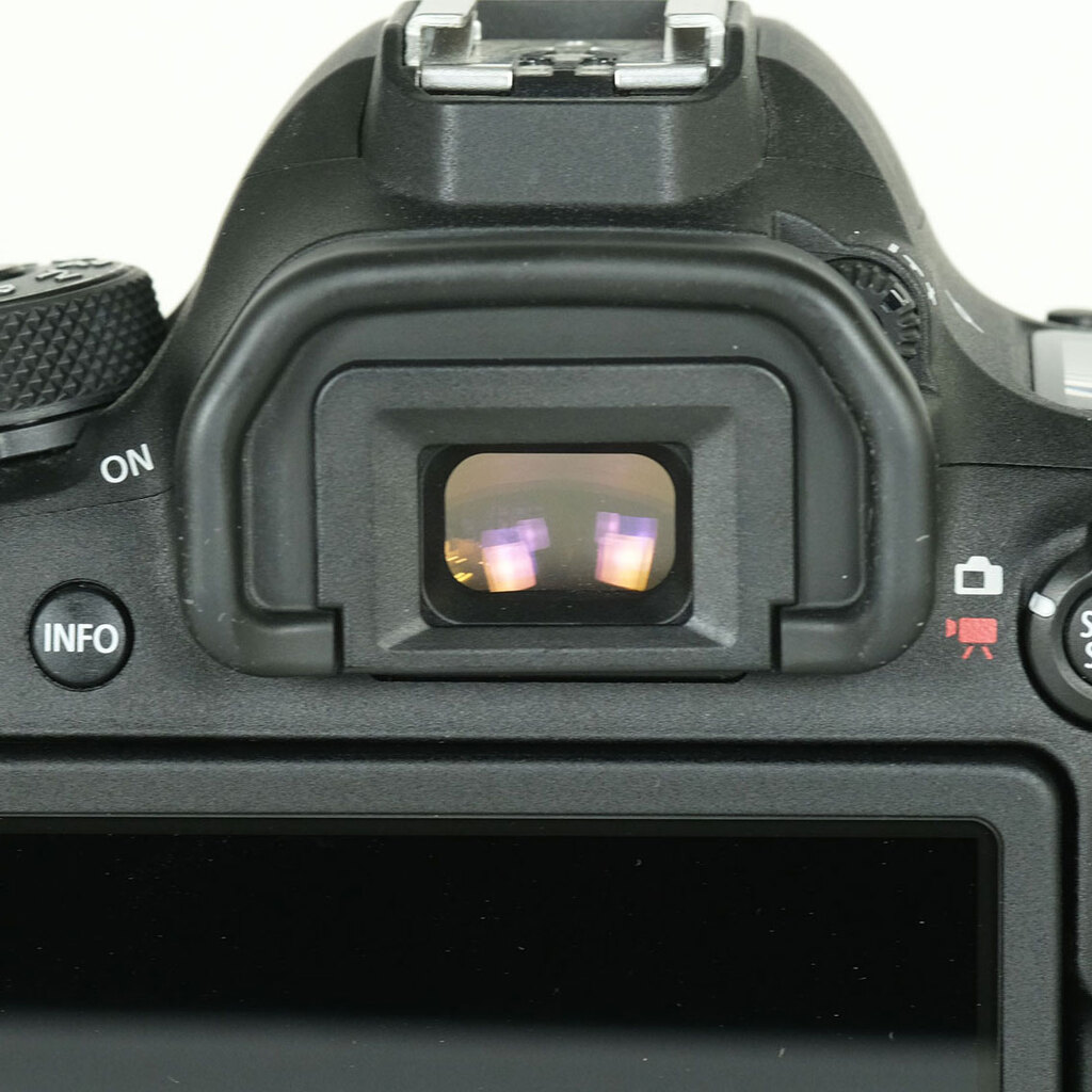 Canon EOS 6D Mark II