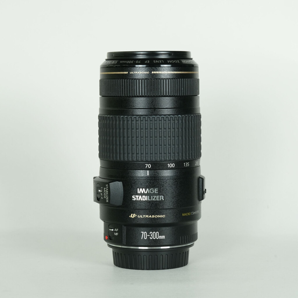 Canon EF70-300mm F4-5.6 IS USM