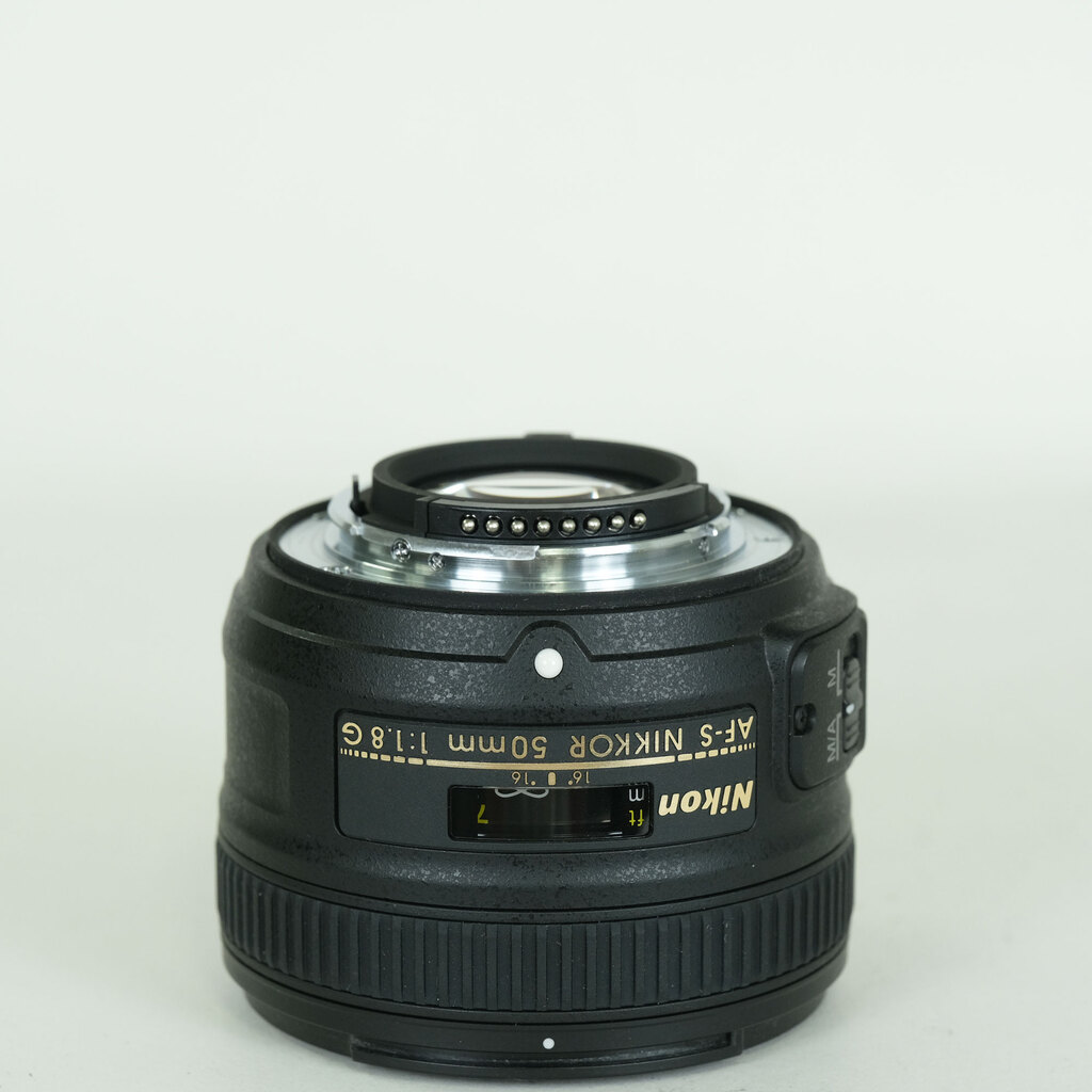 Nikon AF-S NIKKOR 50mm f/1.8G Nikon AF-S NIKKOR 50mm f/1.8G