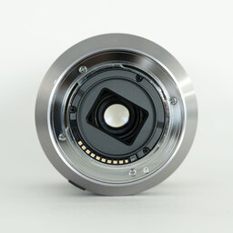 SONY E18-200mm F3.5-6.3 OSS SEL18200