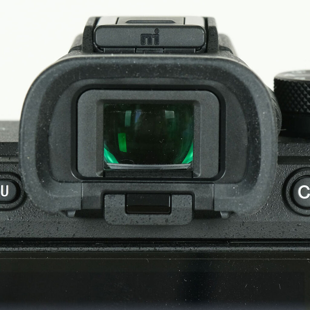 SONY α7 IV(ILCE-7M4) SONY α7 IV(ILCE-7M4)