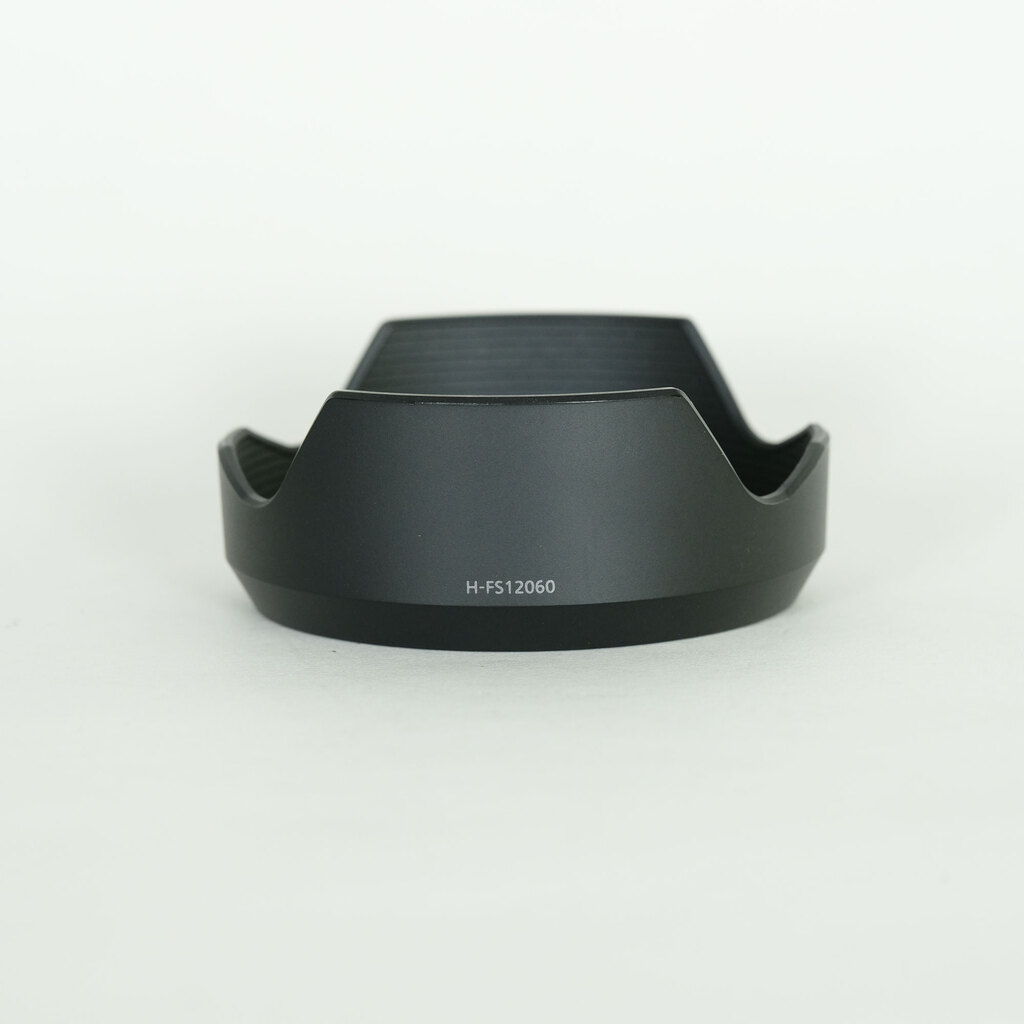 Panasonic LUMIX G VARIO 12-60mm / F3.5-5.6 ASPH. / POWER O.I.S.