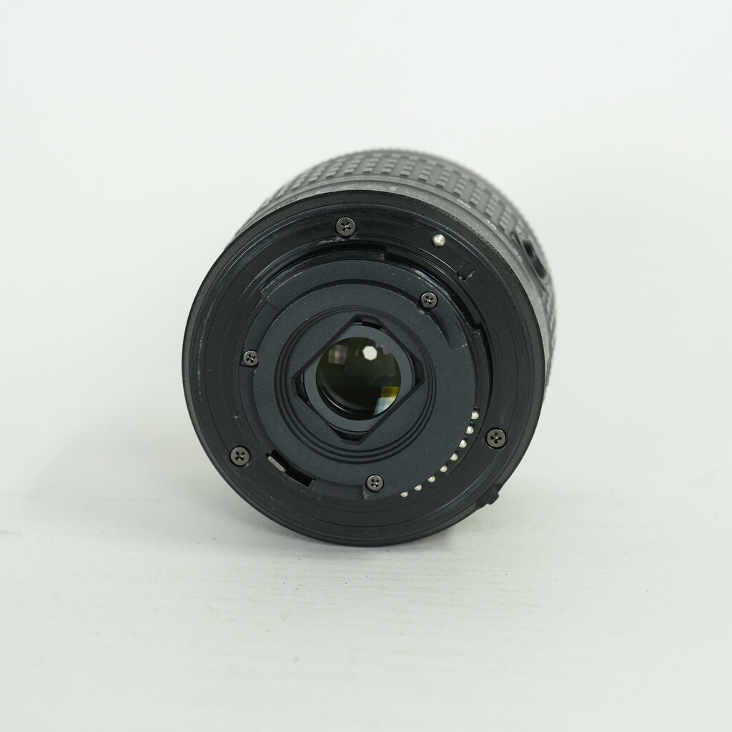 Nikon AF-P DX NIKKOR 18-55mm F3.5-5.6G VR