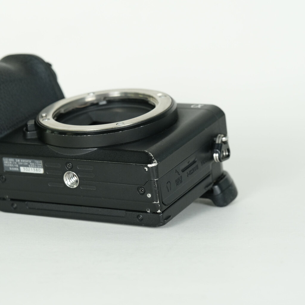 SONY α6600（ILCE-6600）の出品 | ONE SCENE（ワンシーン）