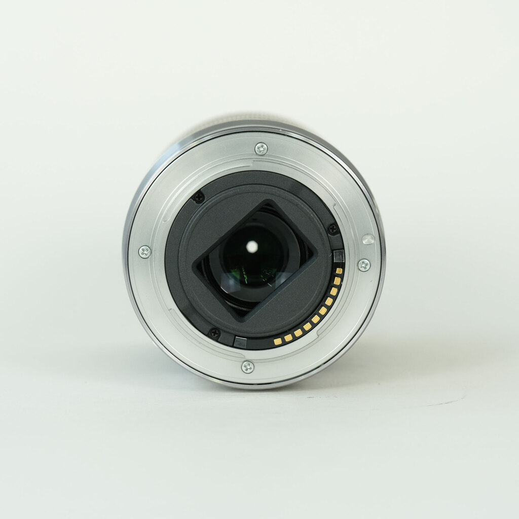 SONY E 55-210mm F4.5-6.3 OSS SEL55210の出品 | ONE SCENE（ワンシーン）