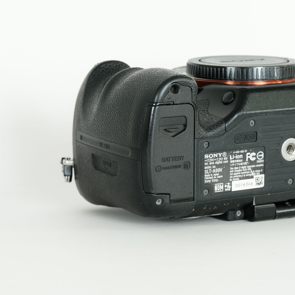 SONY α99（SLT-A99V）