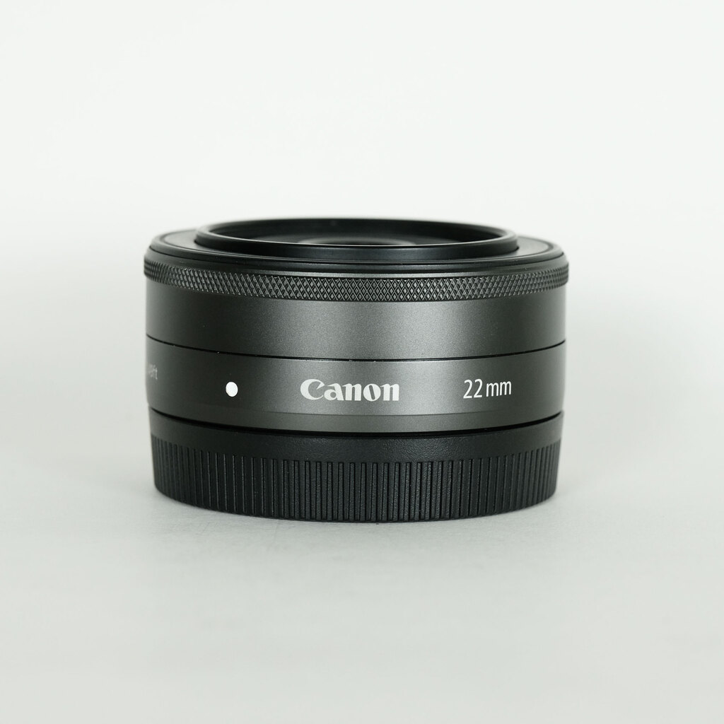 Canon EF-M22mm F2 STM Canon EF-M22mm F2 STM
