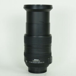 Nikon AF-S DX VR Zoom-Nikkor 18-200mm F3.5-5.6G IF-ED
