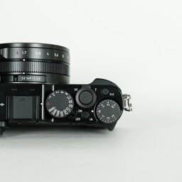 Panasonic LUMIX DC-LX100M2