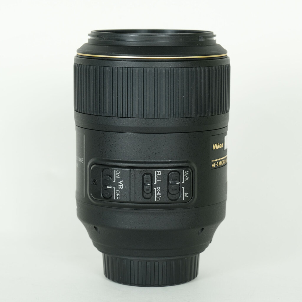 Nikon AF-S VR Micro-Nikkor 105mm f/2.8G IF-ED