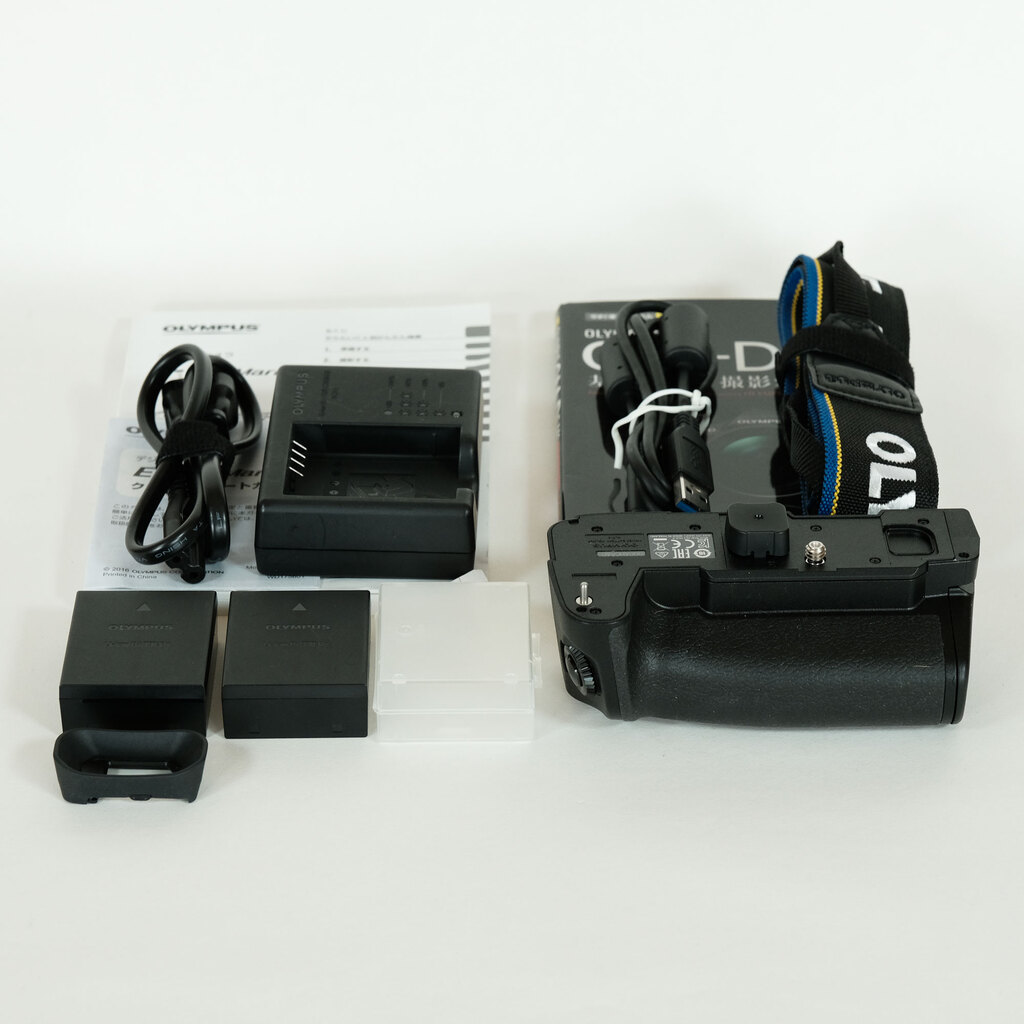 OLYMPUS OM-D E-M1 Mark II