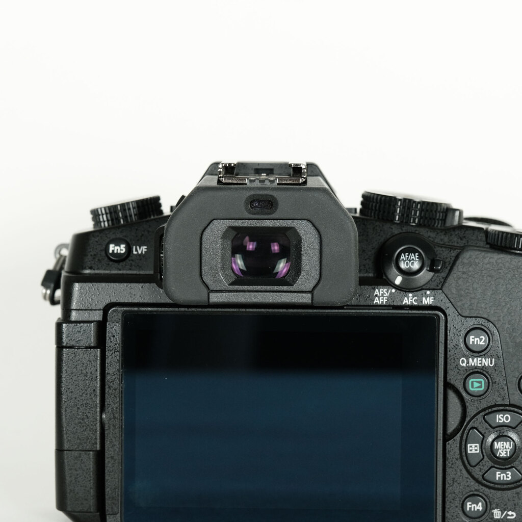 Panasonic LUMIX DMC-G8