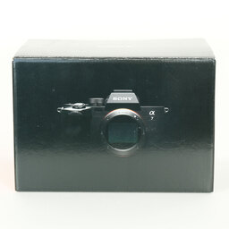SONY α7 IV(ILCE-7M4) SONY α7 IV(ILCE-7M4)
