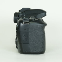 Canon EOS 80D Canon EOS 80D