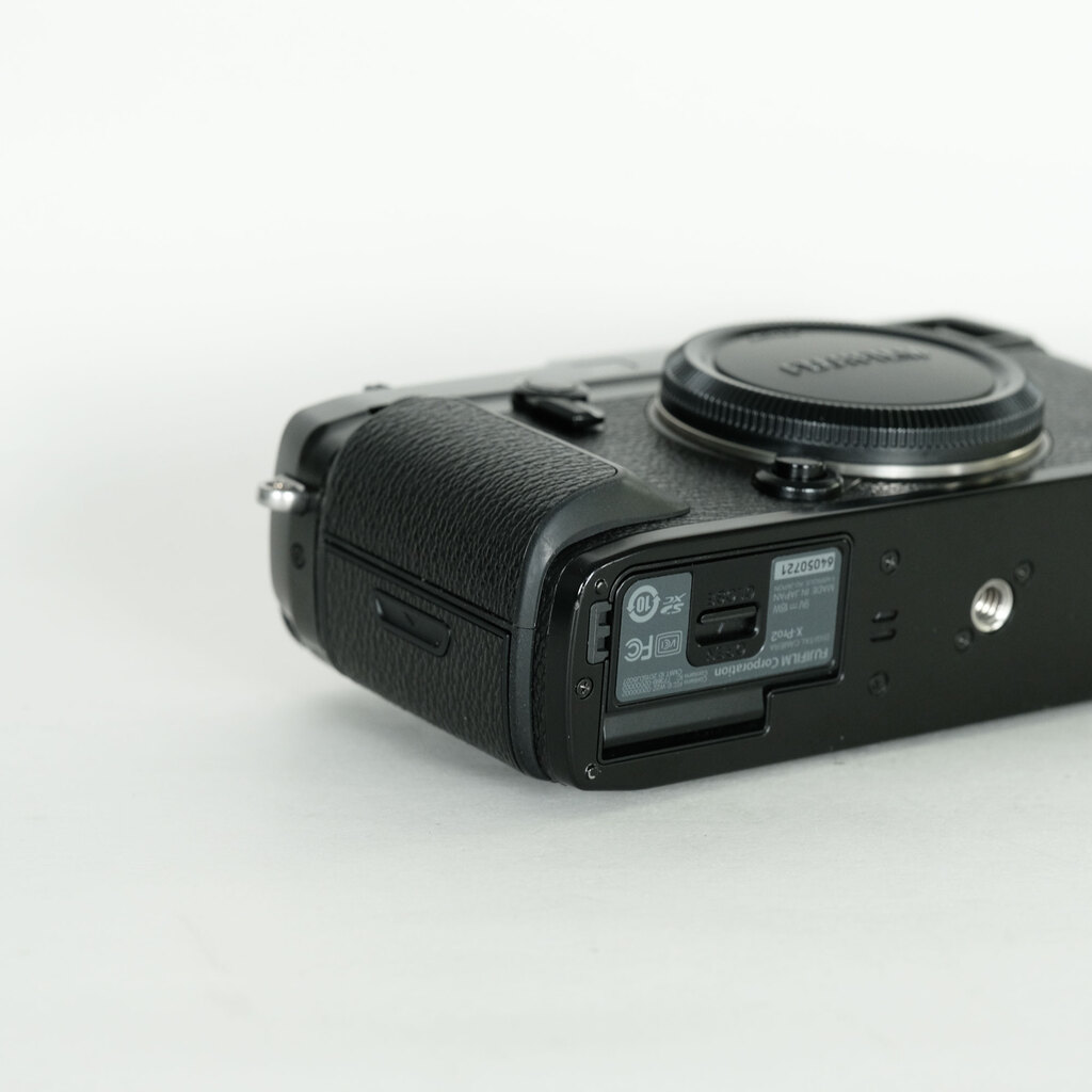 FUJIFILM X-Pro2