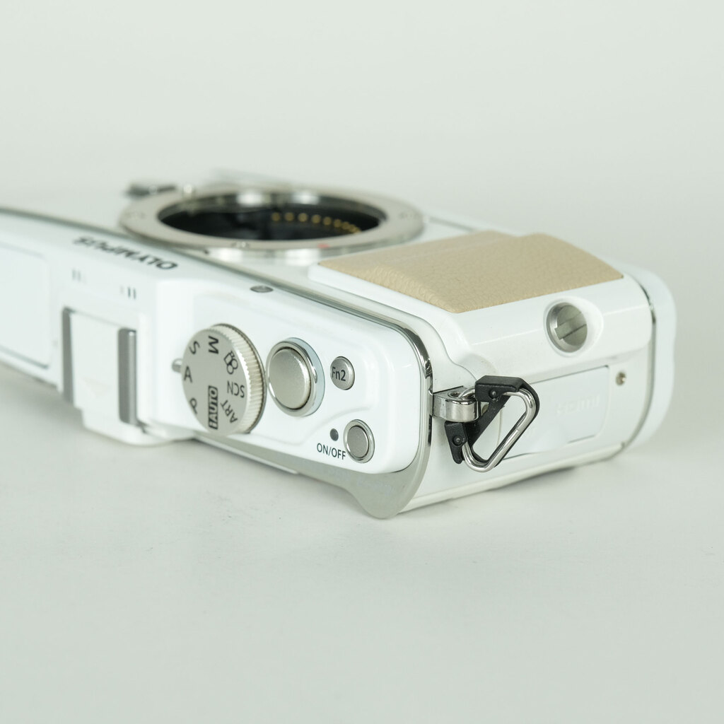 OLYMPUS PEN E-P3 ボディ ホワイト