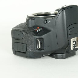 Canon EOS Kiss X7i Canon EOS Kiss X7i