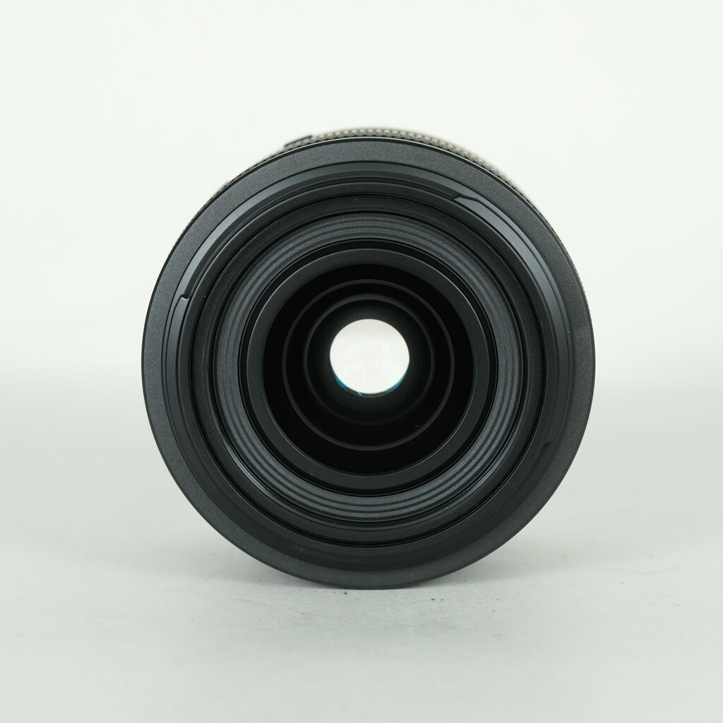 Canon RF24mm F1.8 MACRO IS STMの出品 | ONE SCENE（ワンシーン）