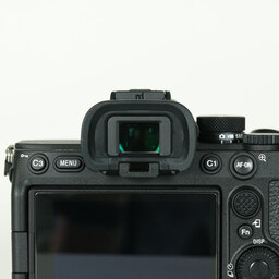 SONY α7 IV(ILCE-7M4) SONY α7 IV(ILCE-7M4)