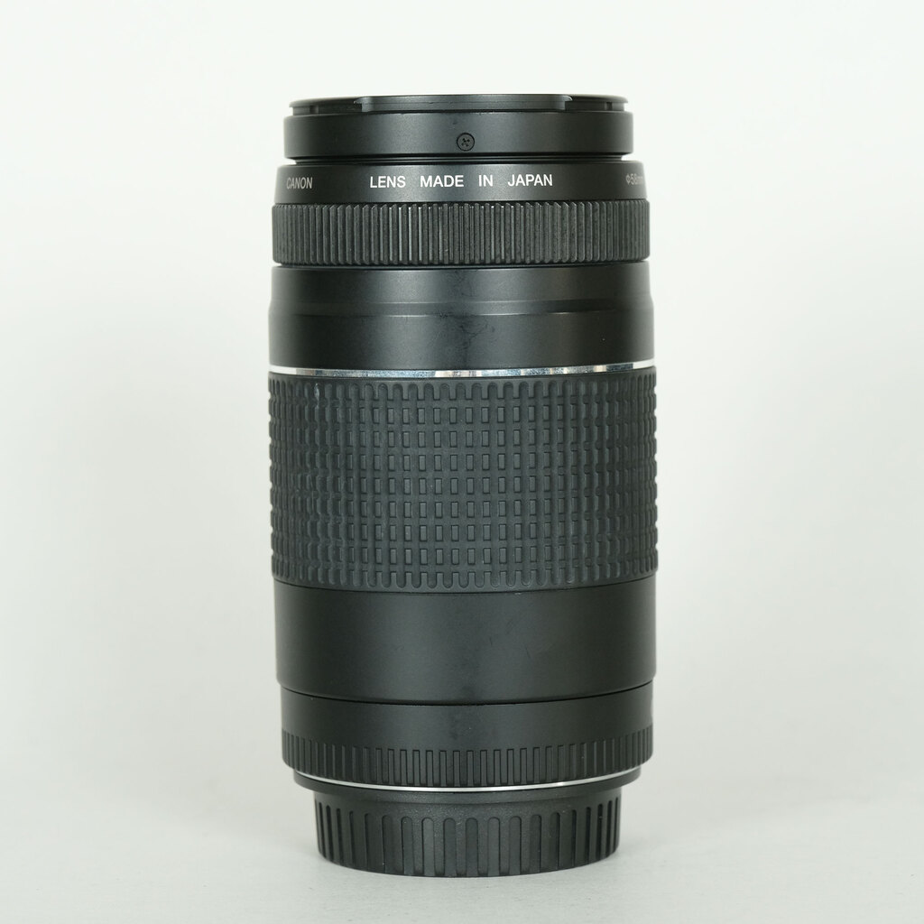 Canon EF75-300mm F4-5.6 III USM