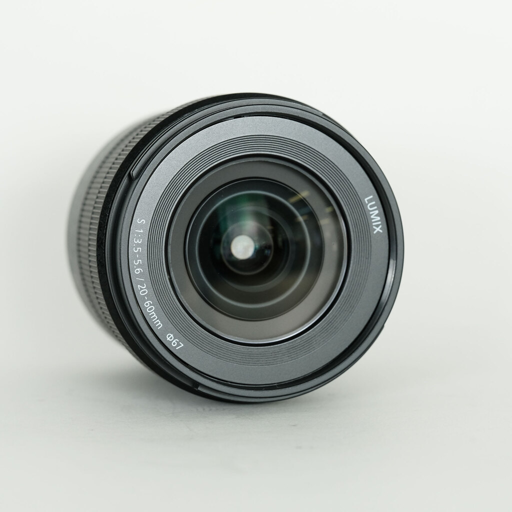 Panasonic LUMIX S 20-60mm F3.5-5.6