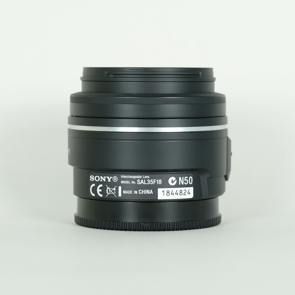 SONY DT 35mm F1.8 SAM SAL35F18の出品 | ONE SCENE（ワンシーン）