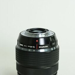 OLYMPUS M.ZUIKO DIGITAL ED 12-40mm F2.8 PRO