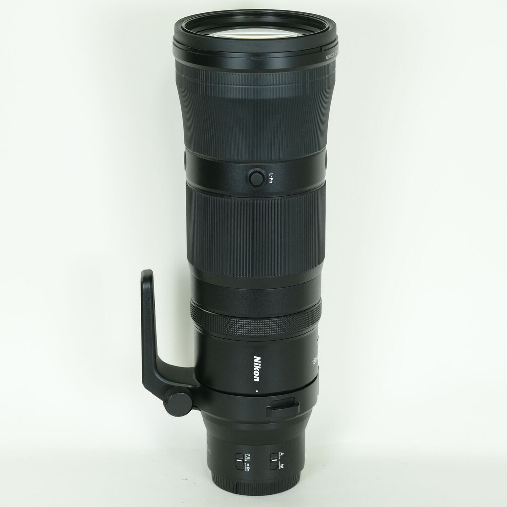 Nikon NIKKOR Z 180-600mm f/5.6-6.3 VR Nikon NIKKOR Z 180-600mm f/5.6-6.3 VR
