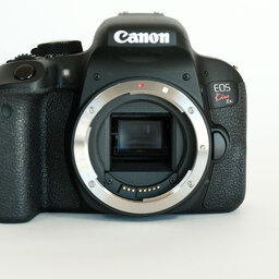 Canon EOS Kiss X9i