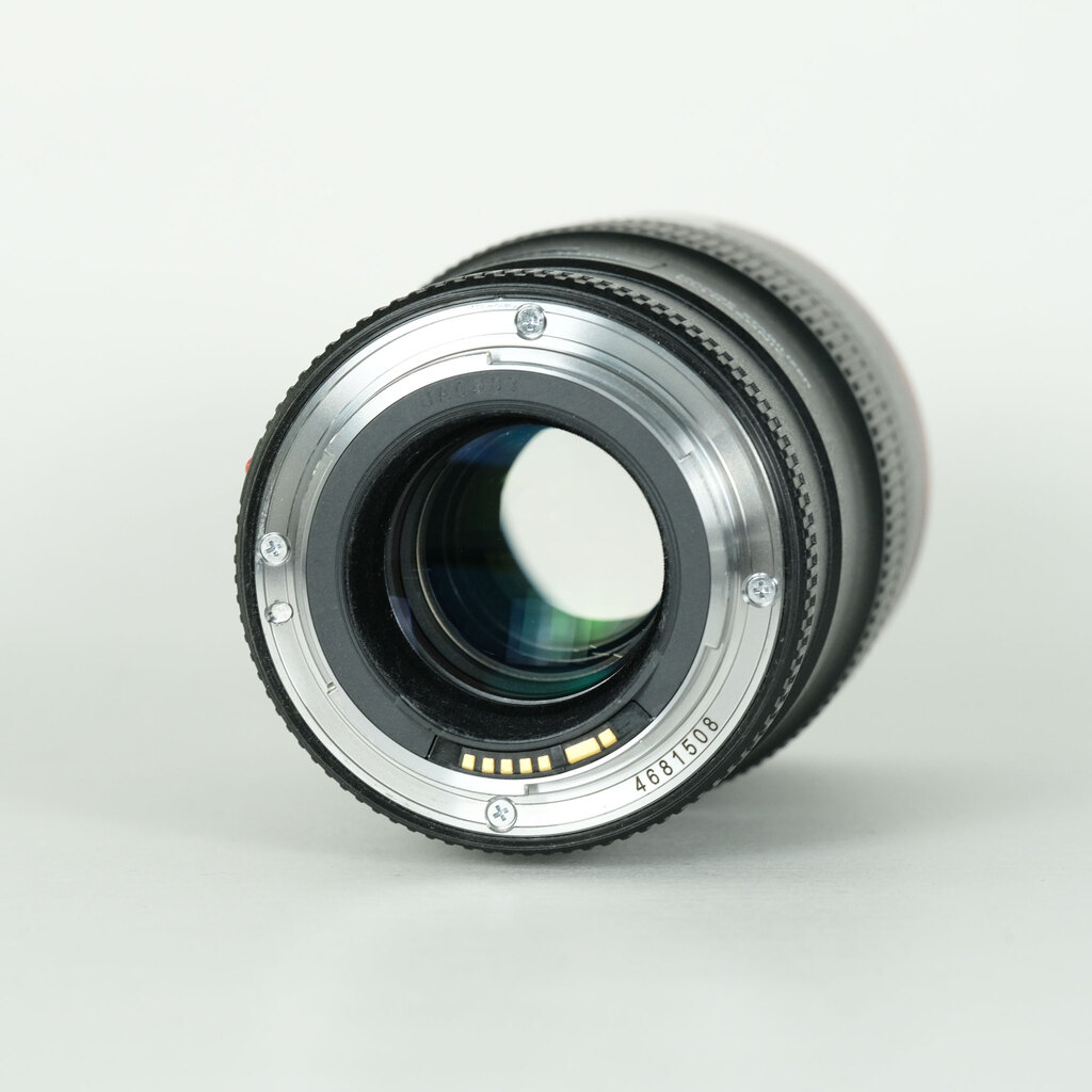 Canon EF100mm F2.8Lマクロ IS USMの出品 | ONE SCENE（ワンシーン）