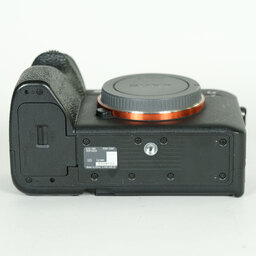 SONY α7 IV(ILCE-7M4) SONY α7 IV(ILCE-7M4)