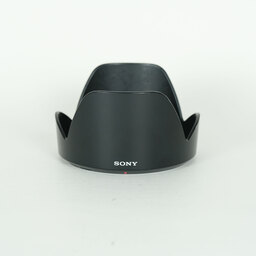 SONY E18-200mm F3.5-6.3 OSS SEL18200