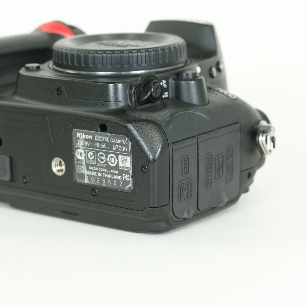 Nikon D7000