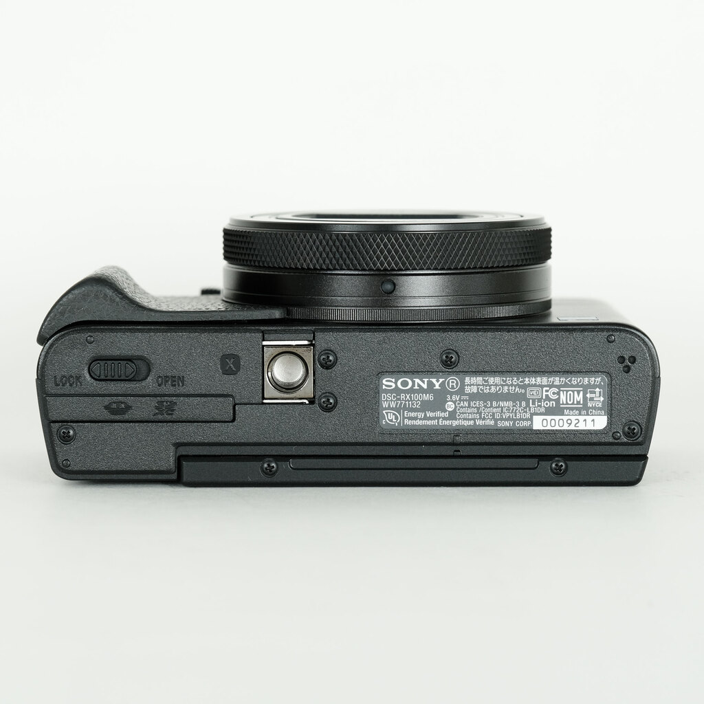 SONY Cyber-shot DSC-RX100M6 SONY Cyber-shot DSC-RX100M6