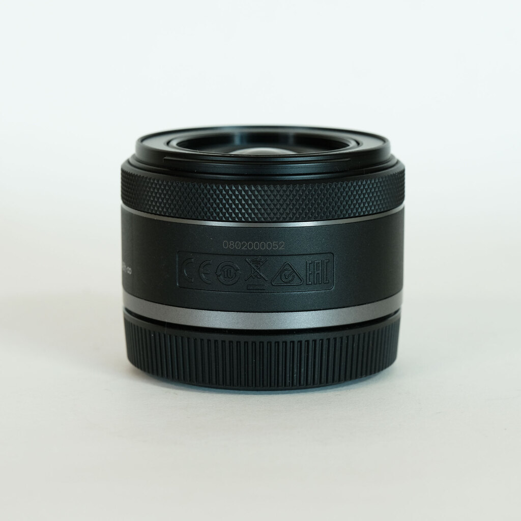 Canon RF16mm F2.8 STM