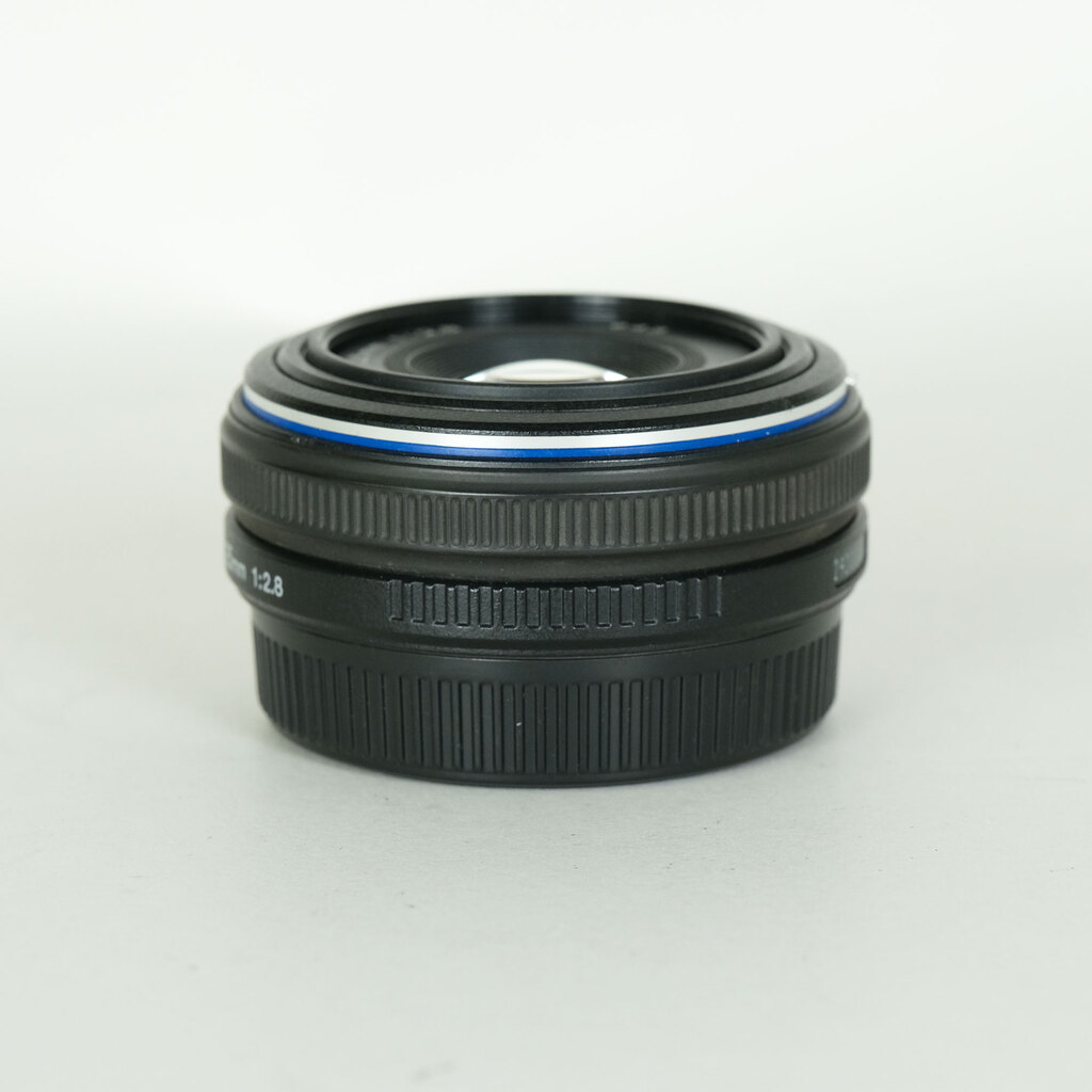 OLYMPUS ZUIKO DIGITAL 25mm F2.8