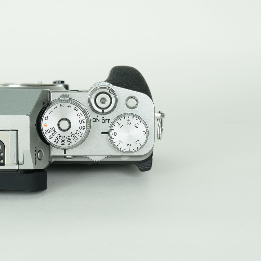 FUJIFILM X-T4の出品 | ONE SCENE（ワンシーン）