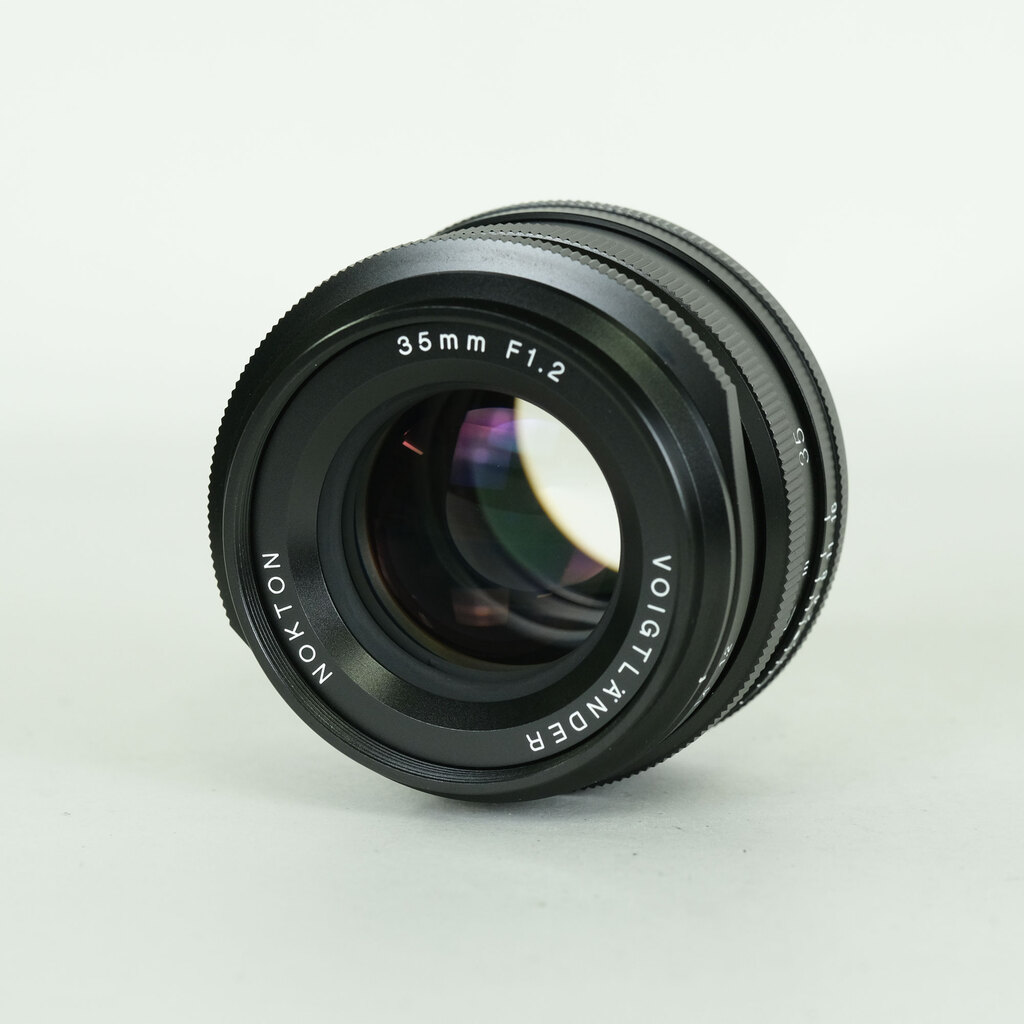 Voigtlander NOKTON 35mm F1.2 [フジフイルムX用]