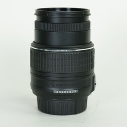 Nikon AF-S DX NIKKOR 18-55mm f3.5-5.6G VR II Nikon AF-S DX NIKKOR 18-55mm f3.5-5.6G VR II