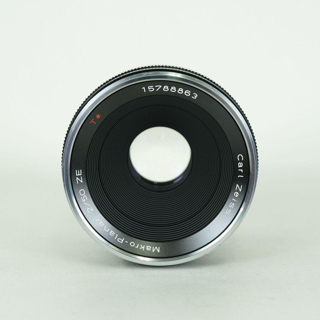 コシナ ツァイス Makro Planar T*2/50mm ZE
