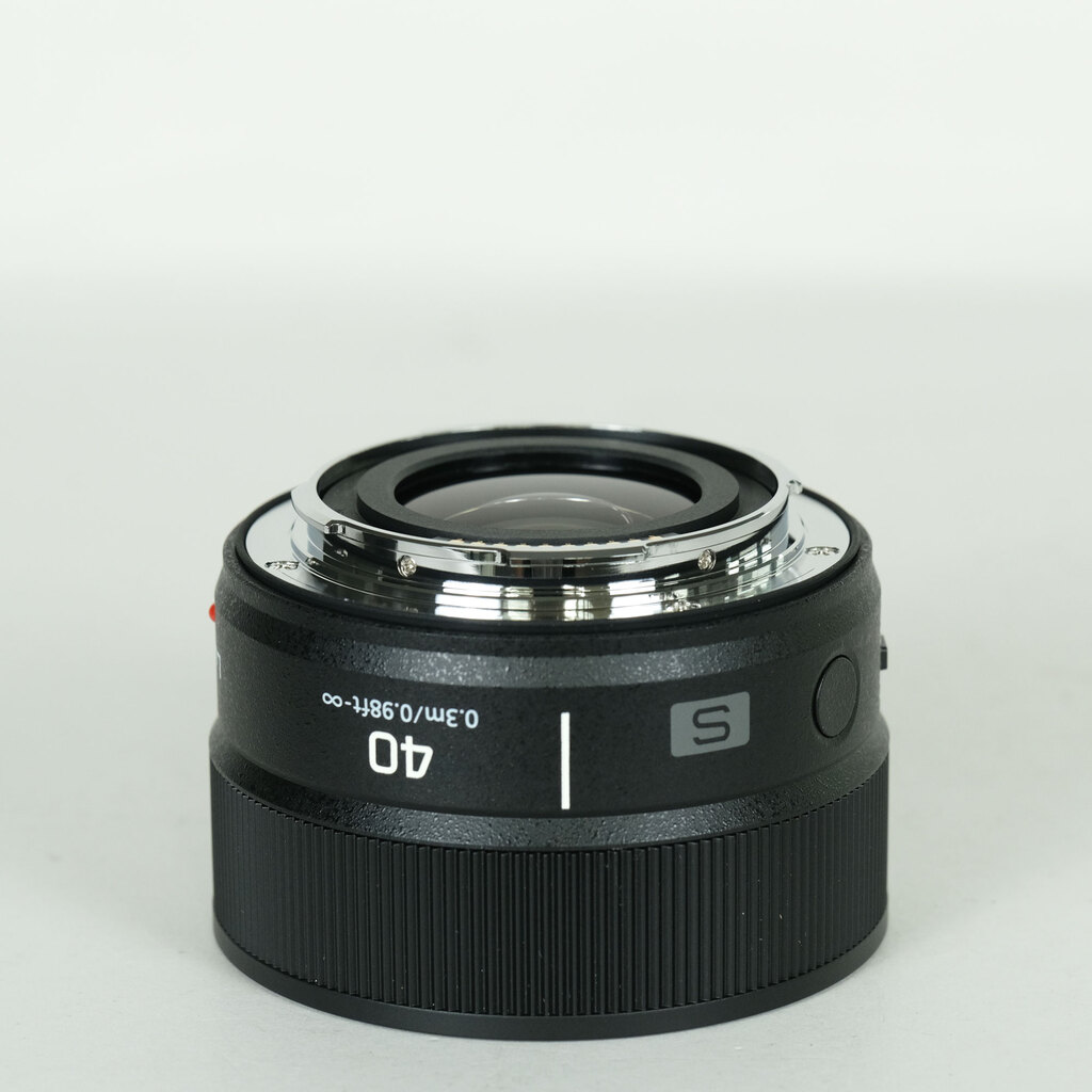 Panasonic LUMIX S 40mm F2の出品 | ONE SCENE（ワンシーン）