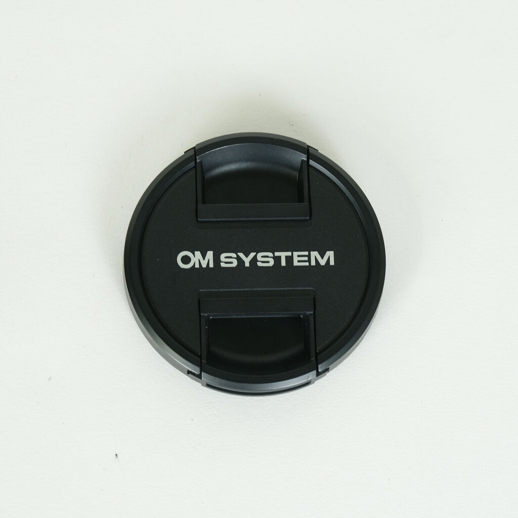 OLYMPUS M.ZUIKO DIGITAL ED 40-150mm F4.0 PRO OLYMPUS M.ZUIKO DIGITAL ED 40-150mm F4.0 PRO