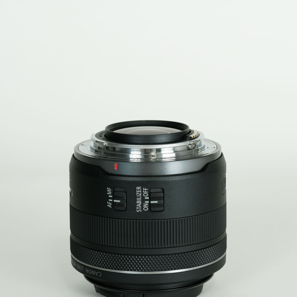 Canon RF35mm F1.8 MACRO IS STM