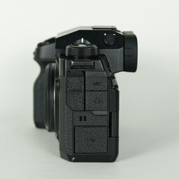 FUJIFILM X-H2 FUJIFILM X-H2