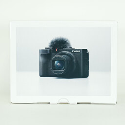 Canon PowerShot V1 Canon PowerShot V1